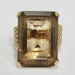 14K Solid Gold 1970s Quartz Ring