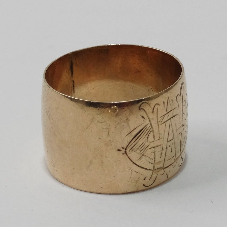 10K Gold Initial Engraved Ring circa 1950s