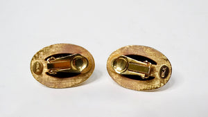 1980s Kenneth Jay Lane Black Cabochon Gold Tone Clip On Earrings