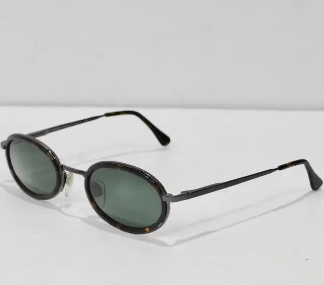 Louis Vuitton - Sunglasses - S-256 