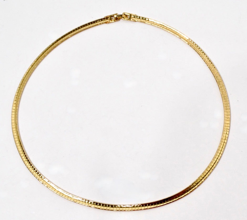 14k Italian Yellow Gold Omega Necklace circa 1980s