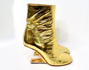 Fendi Gold-Tone Laminated Craquele Nappa Fendi First Booties