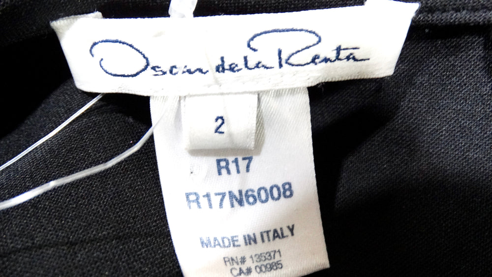 Oscar De La Renta Black Keyhole Sheath Dress