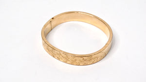 1940s Floral Print Engraved MS & S 14k Gold Shell Bangle