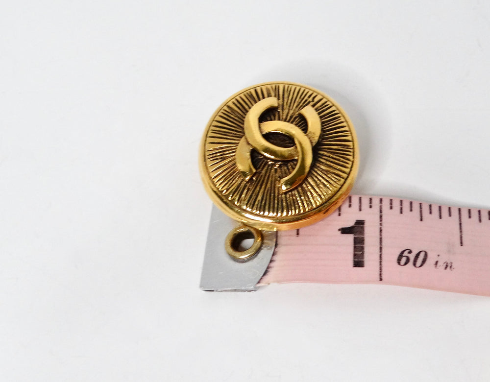 Vintage Chanel Gold Tone Etched Interlocking CC Logo Clip-On Earrings