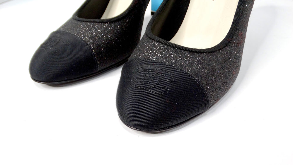 Chanel Black Glitter Grosgrain Cap Toe Logo Pumps With Mirrored Heels