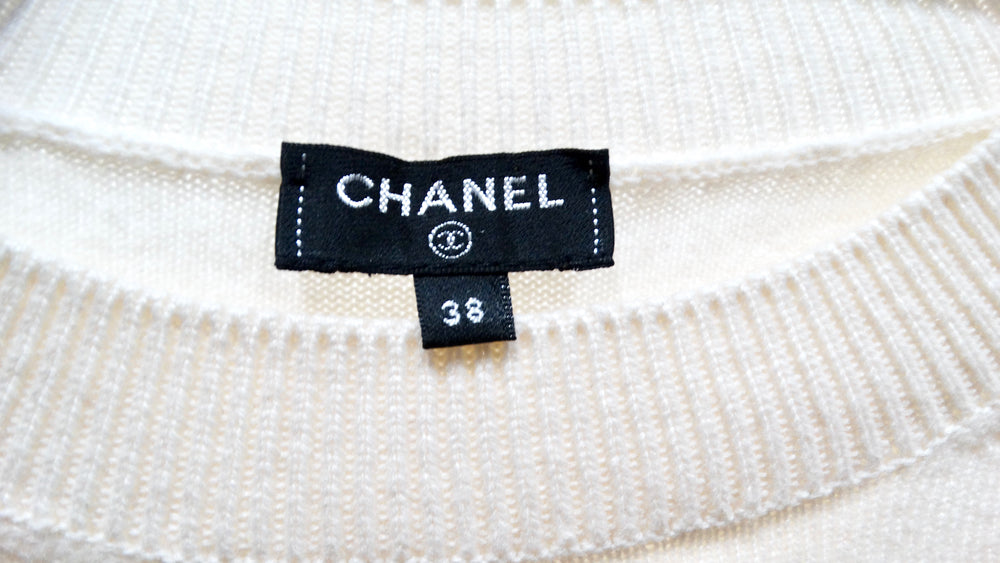 Chanel 2019 La Pausa Cream Cashmere Sweater