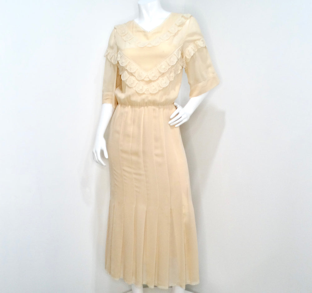 Chloe by Karl Lagerfeld Circa 1970s Cream Blush Tiered Lace & Pleated Dress