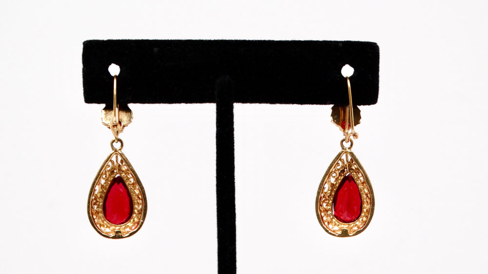 1980s Victorian Style Garnet 14k Gold Drop Earrings