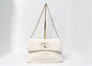 Chanel 2017-18 Ivory Rabbit Fur Shoulder Flap Bag With Gold-Tone Hardware