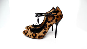 Gucci Leopard Print Calf Hair Beverly Pumps