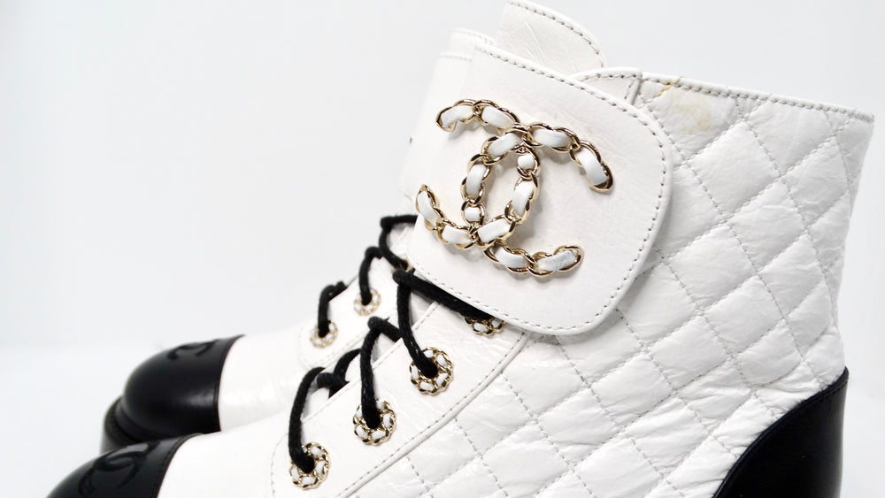 Chanel 2020 White Shiny Goatskin Interlocking CC Logo Combat Boots