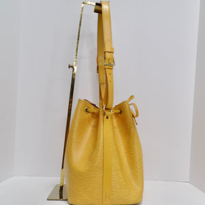 Louis Vuitton EPI Petit Noe Bucket Bag