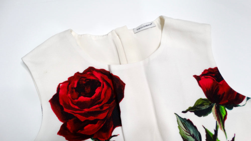 Dolce & Gabbana Junior Girls Sleeveless White & Rose Print Dress – Vintage by Misty Dolce & Gabbana Junior Girls Sleeveless White & Rose Print Dress – Vintage by Misty