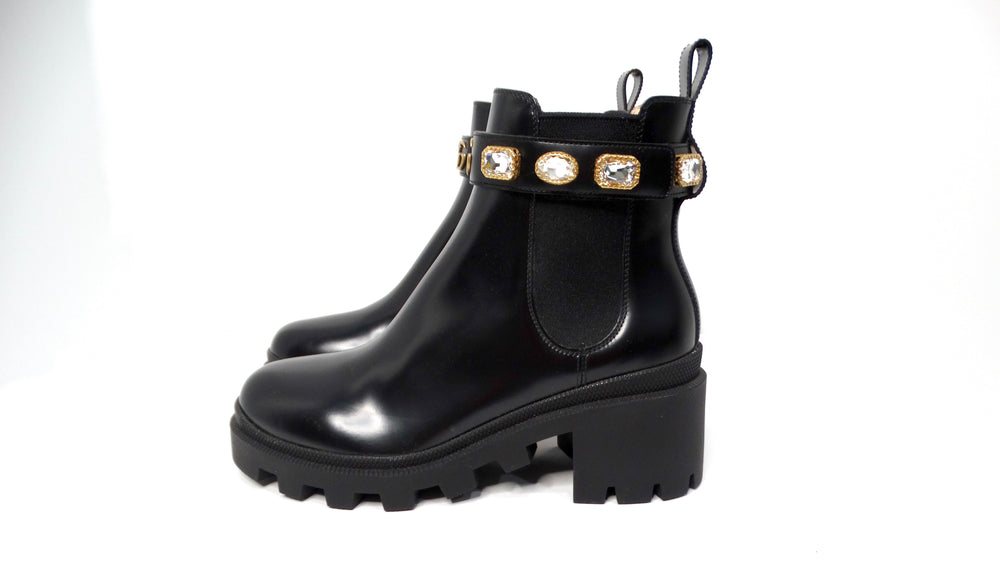 Gucci Black Calfskin Leather Chelsea Ankle Boots With Jewels