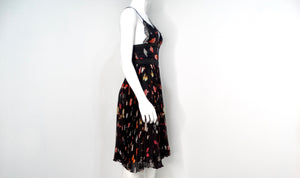 Alexander McQueen Lipstick Print Silk Pleated Midi Dress With Lace Detail