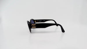 Chanel Interlocking CC Black Oval Frame Purple Tinted Sunglasses circa 1990s