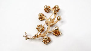 1950s Gold-Tone Multi-Color Rhinestone Flower & Branch Motif Brooch