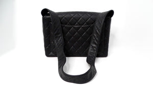 Chanel Large Quilted Caviar Leather Interlocking CC Messenger Shoulder Bag