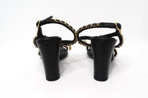 Chanel Black Quilted Lambskin Leather Chain T-Strap Charm Sandals 2022
