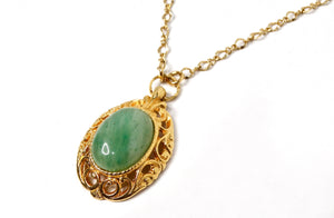 Victorian Style 18k Gold Plated Green Stone Pendant Necklace