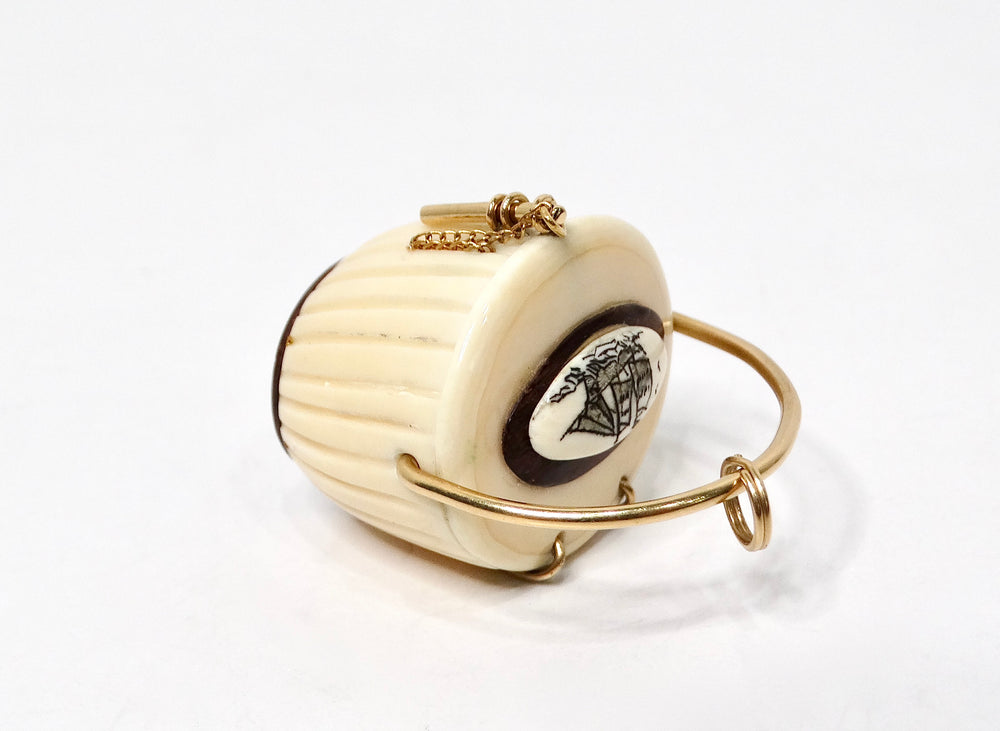 14k Gold Handmade Carved Nantucket Basket Shell Pendant 1970s