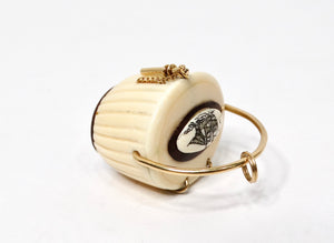 14k Gold Handmade Carved Nantucket Basket Shell Pendant 1970s