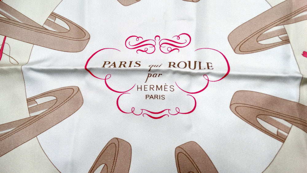 Hermes Vintage "Qui Roule" 90 cm White & Pink Carriages Print Scarf