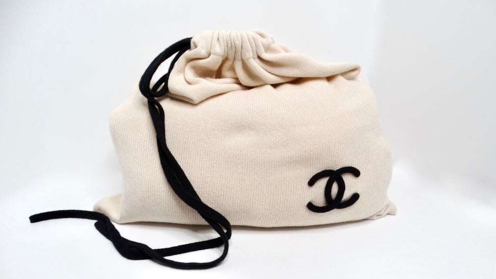 Chanel Cream Knit Cashmere Interlocking CC Logo Sock Slippers & Blanket Set