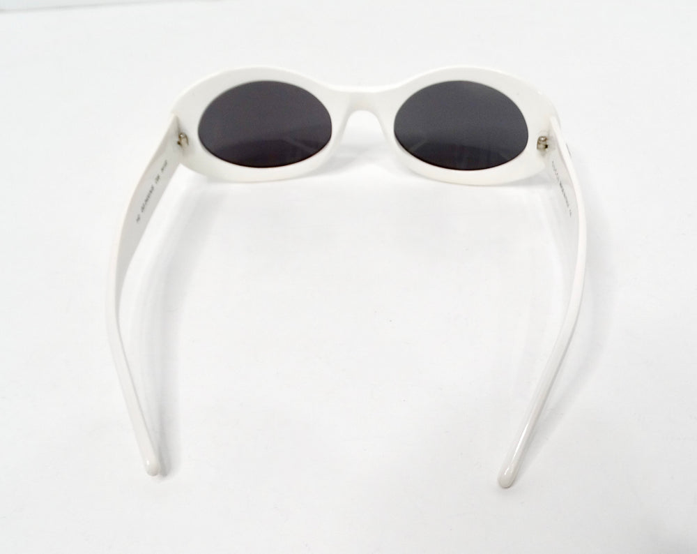 Gucci White Oval Goggle Style GG Tinted Sunglasses circa Y2K