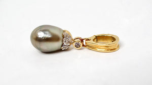 1960s Art Deco Style Tahitian Pearl 18k Solid Yellow Gold Pendant With Diamonds