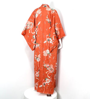 Handmade Japanese Burnt Orange Floral Print Silk Kimono circa 1950s