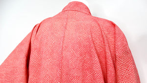 Handmade Japanese Traditional Pink Shibori Print Kimono circa 1950s
