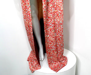 Handmade Japanse Red Floral Print Silk Kimono circa 1950s