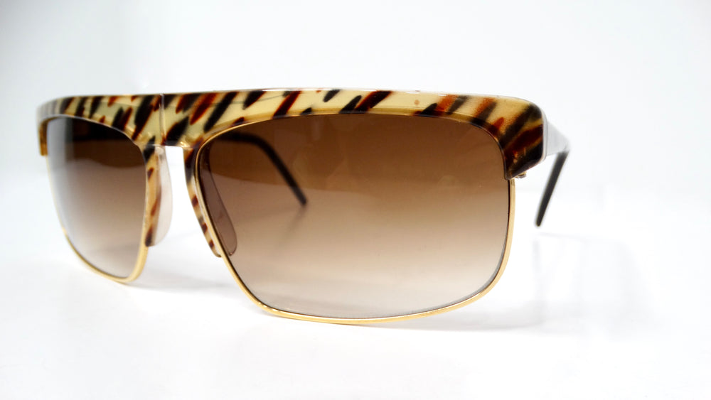 1970s Blonde Tortoise Style Gold-Tone Metal Frame Sunglasses