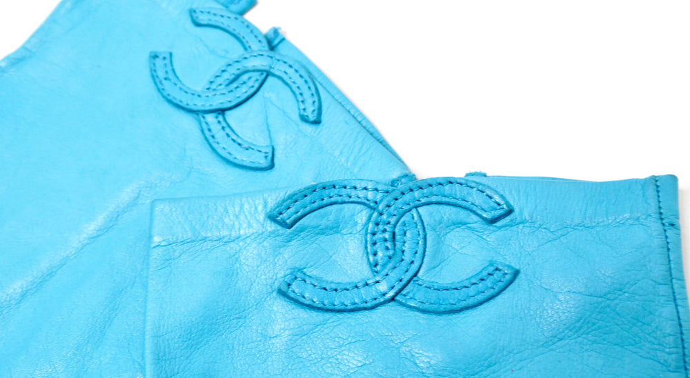 Chanel Sky Blue Leather Interlocking CC Logo Gloves circa 1990s