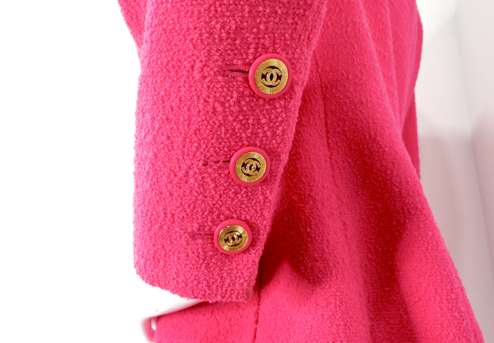 Chanel Pink Tweed Jacket With Gold-Tone Interlocking CC Buttons circa 1980s