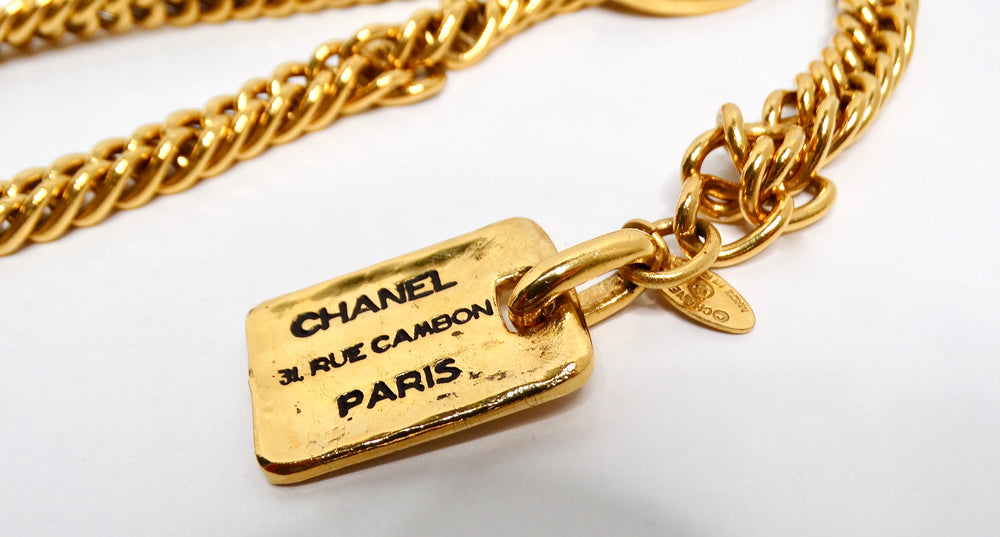 1990s Chanel Gold-Tone 31 Rue Cambon Medallion Chain Belt