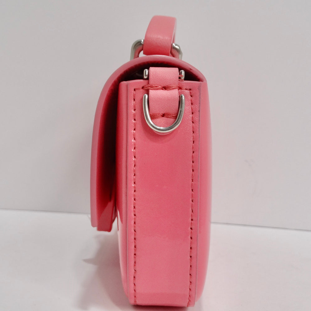 Baguette Phone Pouch - Pink patent leather pouch