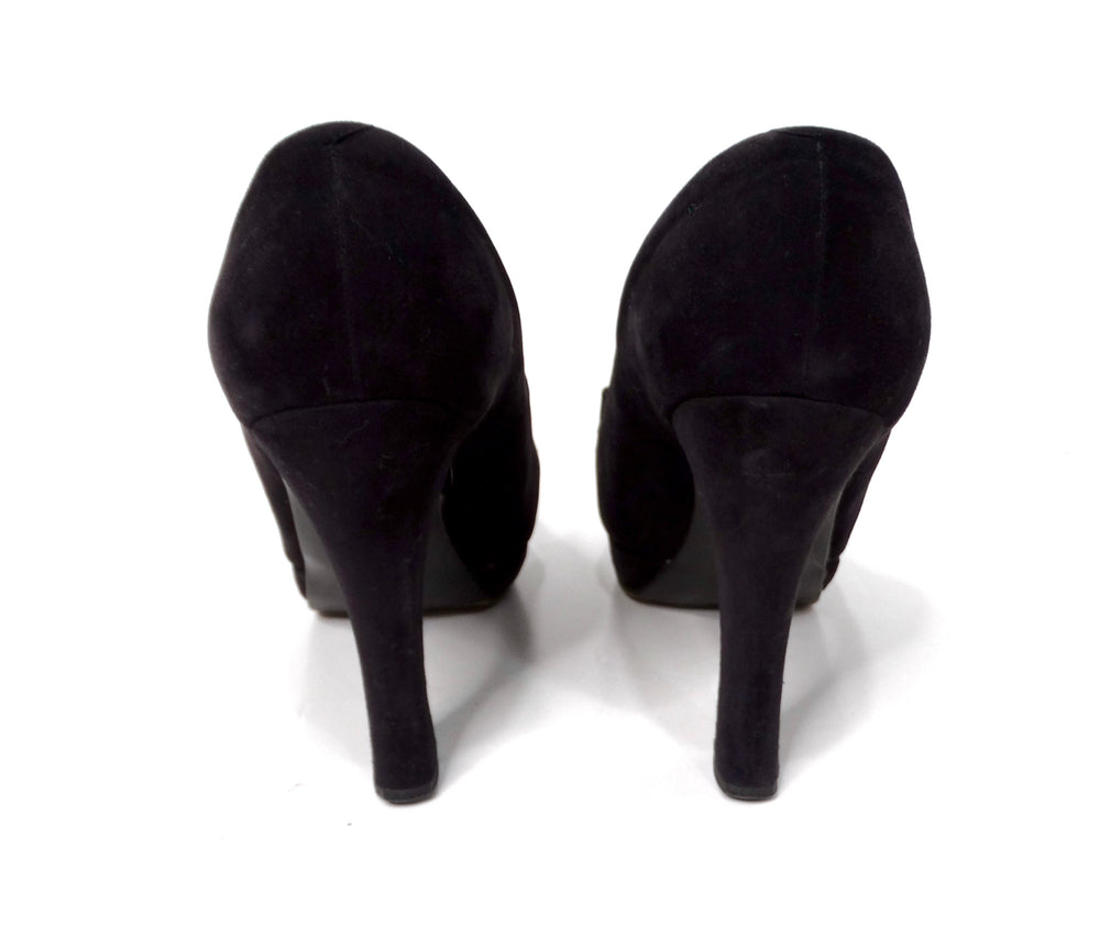 Chanel Black Suede Interlocking CC Logo Plate Loafer Heels circa 1990s