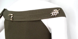 Chanel Green Off-The-Shoulder Crystal Brooch Detailed Knit Dress 2008