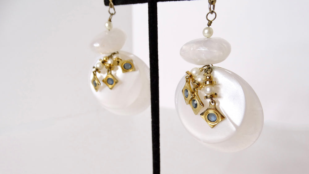 Vintage Pearlescent Beaded Disc 14k Gold Plated Dangle Earrings