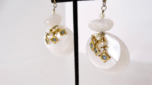 Vintage Pearlescent Beaded Disc 14k Gold Plated Dangle Earrings