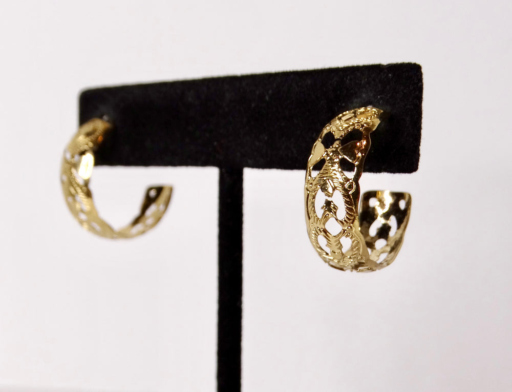 1990s 14k Gold Plated Anuhea Style Heart Etched Hoop Earrings