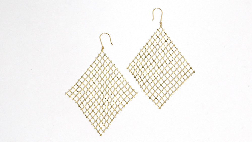 18k Yellow Gold Mesh Wire Chandelier Earrings