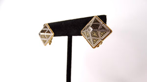 Vintage Spanish Damascene Black & 14k Gold Plated Pyramid Earrings