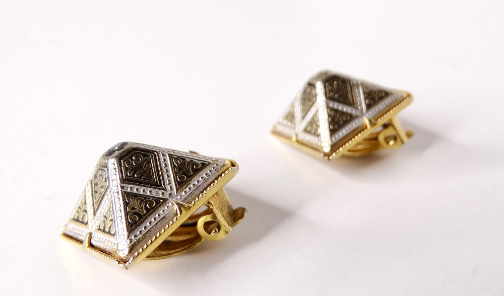 Vintage Spanish Damascene Black & 14k Gold Plated Pyramid Earrings