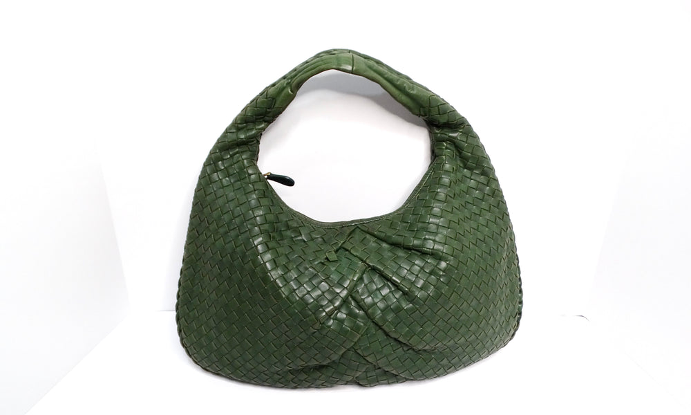 Bottega Veneta Circa 1990s Green Intrecciato Leather Woven Hobo Bag