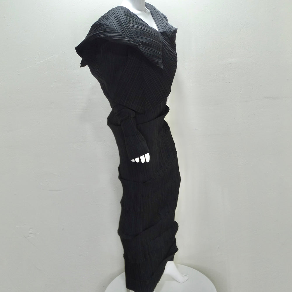 Issey Miyake 1989 Reverse Pleats Black Sculptural Museum Quality Dress