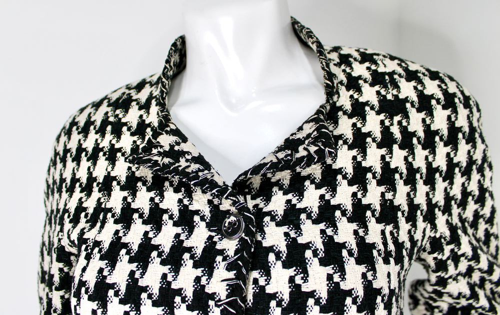 Chanel Black & White Houndstooth Tweed Jacket circa 2008